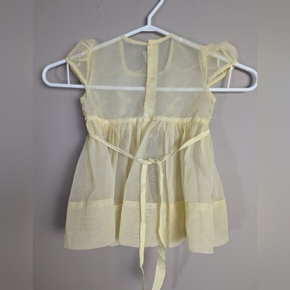 Baby Dress, Vintage Pale yelloe sheer floral embroidery. - Picture 8 of 9